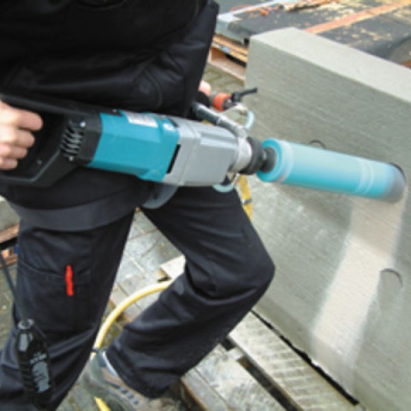 carotteuse  portable  trepanhusqvarna dm230 f