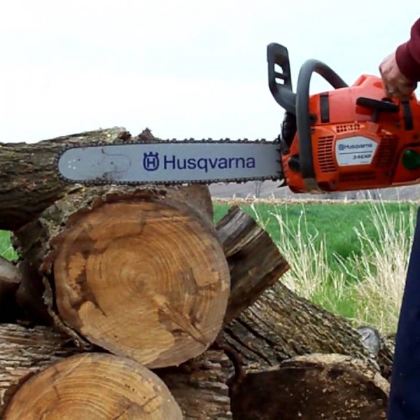 346xp husqvarna tronçoneuse  thermique guide 45 cm (1)