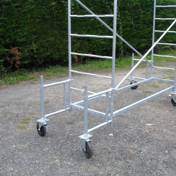 echaffaudage acier sur roue comabi junior 250 5.30m (3)