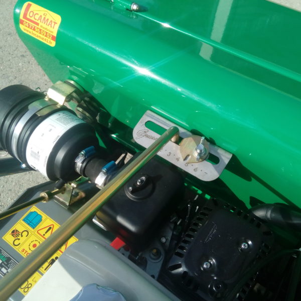 location engazonneuse rouleau automoteur  loire 42 montbrison feurs boen andrezieux bouthéon (8) location engazonneuse montbrison feurs boen veauche saint galmier sury saint etienne kiloutou loxam