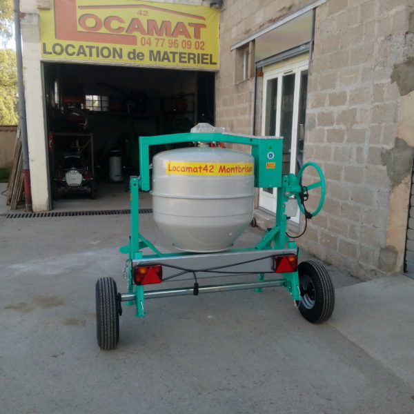 location bétonnière 360 litres électrique  montbrison loire 42 location bétonnière électrique 360 litre montbrison boen feurs loire 42 tractable