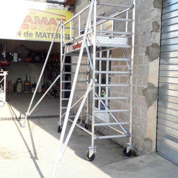 location echafaudage aluminium montbrison loire 42 feurs boen andrezieux sury 4 m (2)